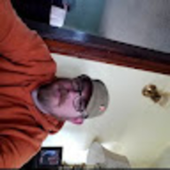 Meet your Posher, Kevin - Picture 1 of 1